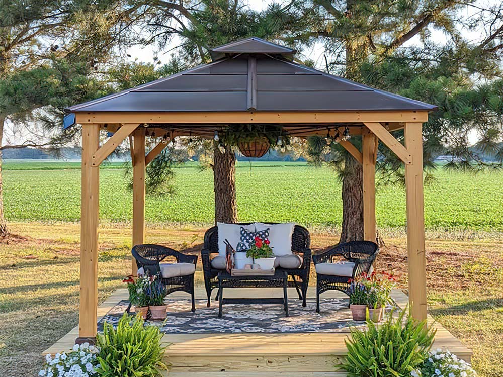 Choosing the Perfect SUNJOY Gazebo for Your Backyard