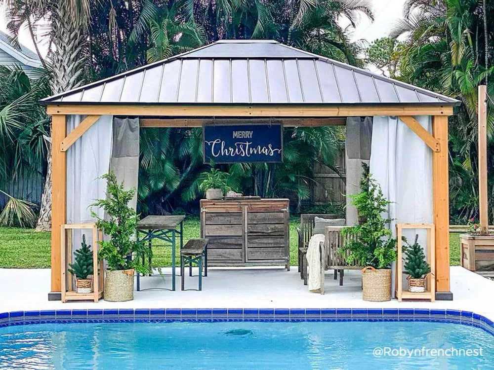 Poolside Perfection: A Designer’s Take on Creating a Backyard Sanctuary